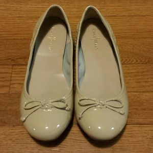 Cole Haan flats