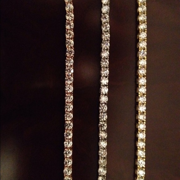 Tennis bracelet