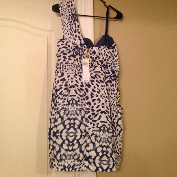 Navy and White leopard dress - Picture 2 of 3