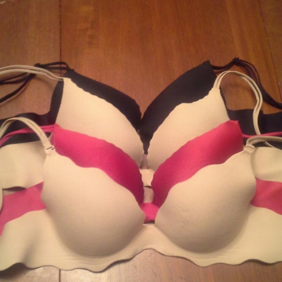 Victoria's Secret bra bundle!