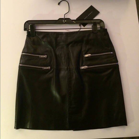 Zara Woman Faux Leather Skirt - Picture 2 of 4