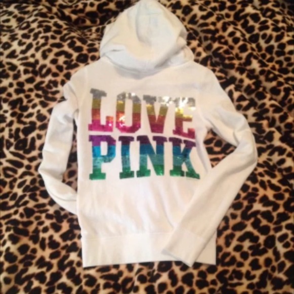 ISO looking for this hoodie! PLEASE HELP ME FINDIT - Picture 2 of 4