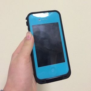 iPhone 4/4s lifeproof waterproof case