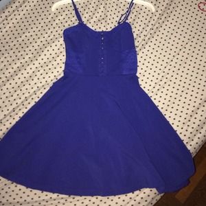 A dress from the Pretty Little Liars collection