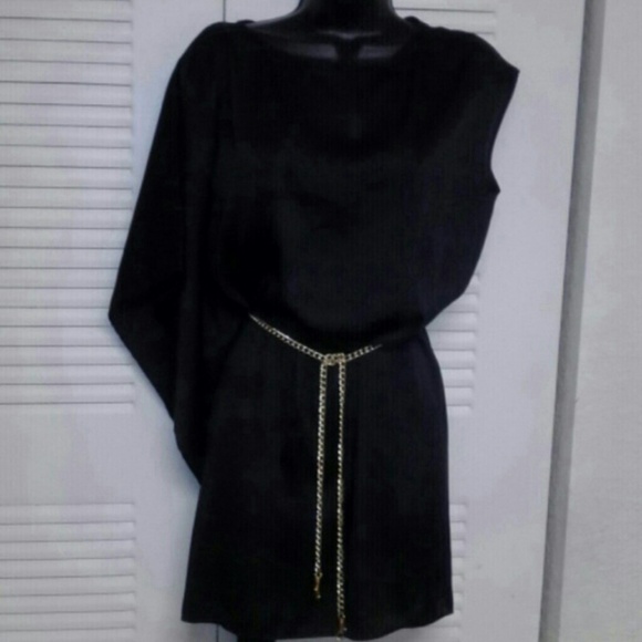 Black one shoulder tunic
