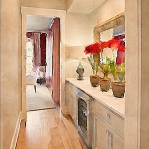 Lovely closet, well cared for items! Take a peek💝