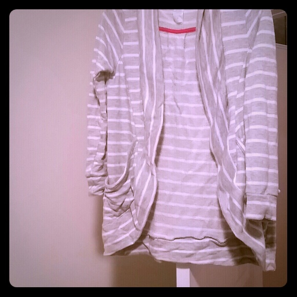 Long sleeve cardigan