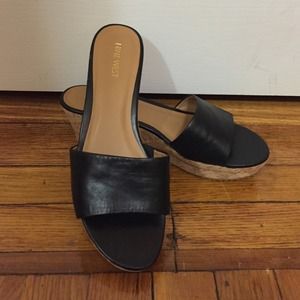 😍NWOT Nine West platform sandals