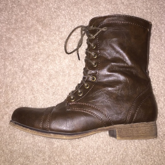 Steve Madden madden girl boots size 7 new