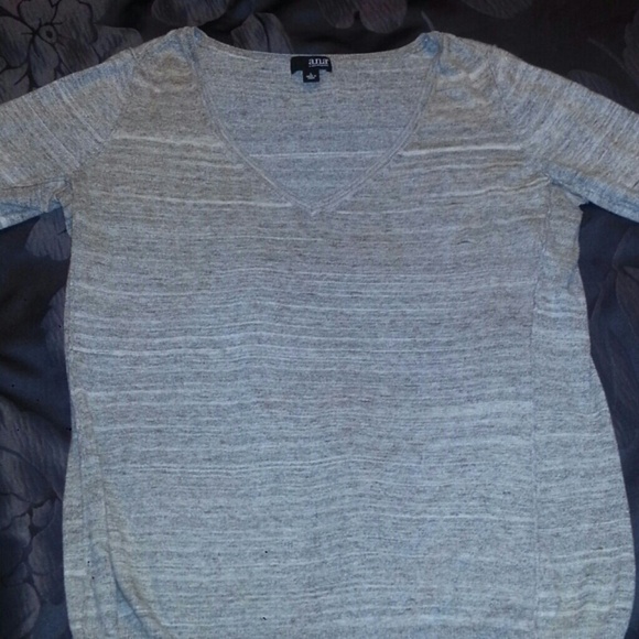 Pretty grey sweater