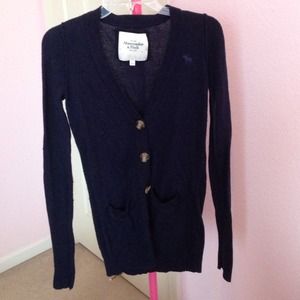 Abercrombie & Fitch sweater