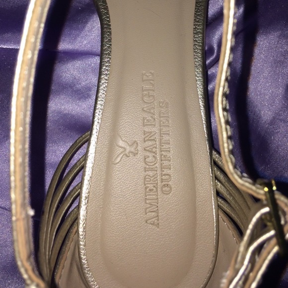 Sandals - Picture 2 of 3