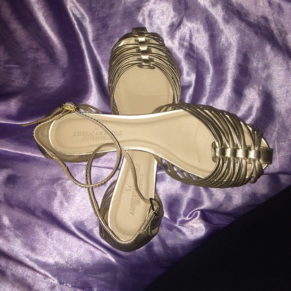 Sandals - Picture 3 of 3