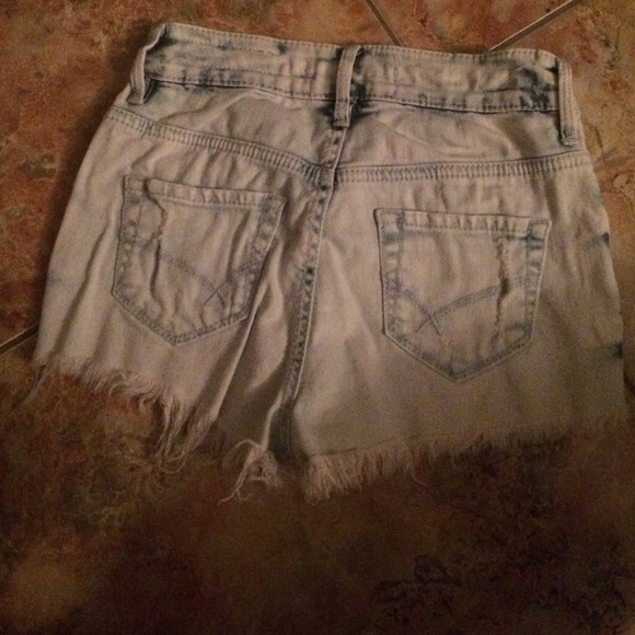 Shorts - Picture 2 of 2