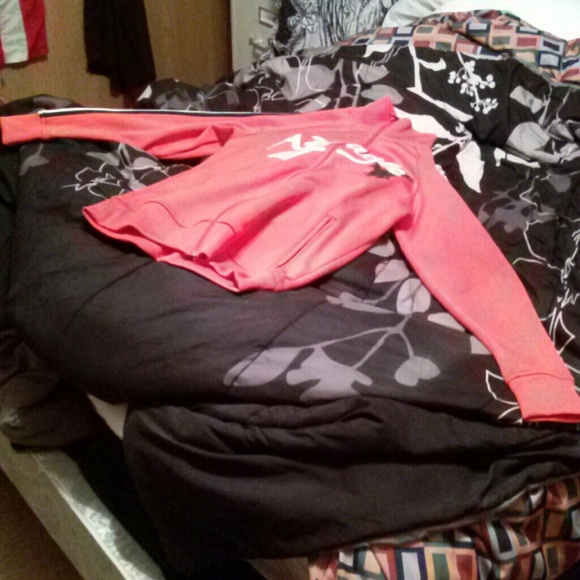 Jacket - Picture 2 of 4