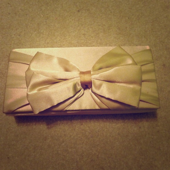 BRAND NEW Champagne clutch