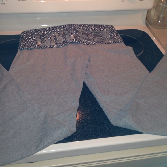 Pink pants. They are a large. Nice and comfy!