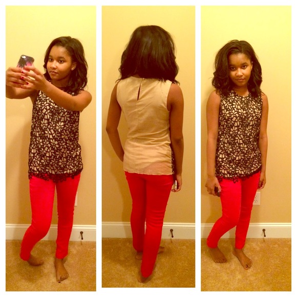 Lela Rose Tops - 🚫SOLD🚫 Taupe and black lace sleeveless top