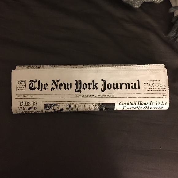 Kate Spade Newspaper Clutch