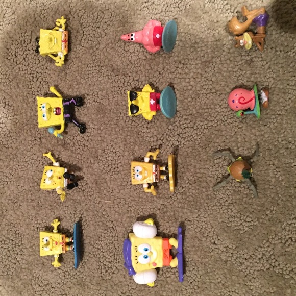 Small spongebob and friends figurines