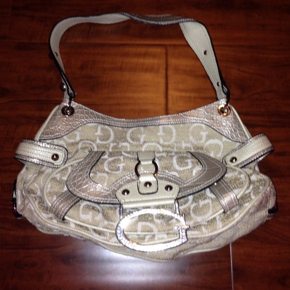 Purse FINAL PRICE 🎉 - Picture 1 of 2