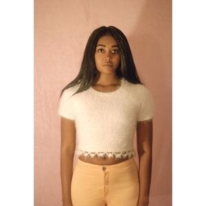 🐰Fuzzy Pompom Top🐰