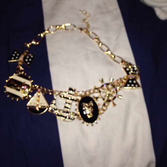 Necklace - Picture 2 of 2