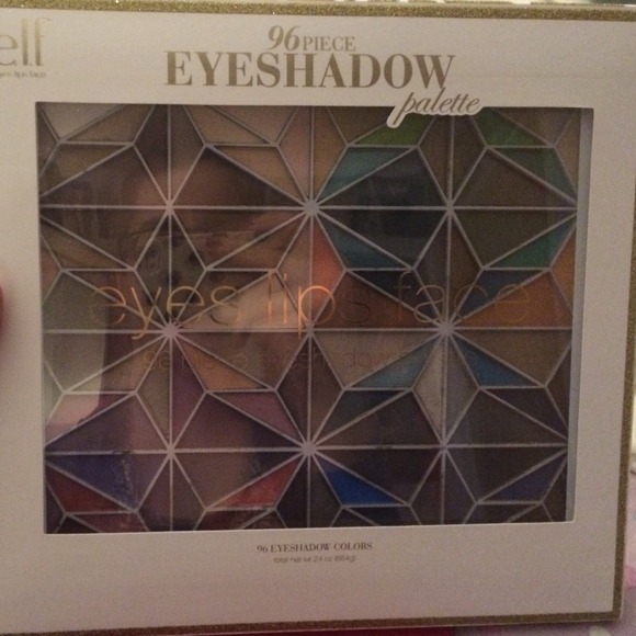 ELF eyeshadow palette