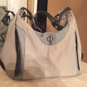 Jennifer Lopez purse