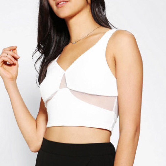 Urban Outfitters White Hot Crop Top - Picture 3 of 3