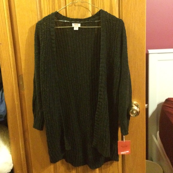 Brand New Black Knit Cardigen
