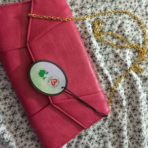 Brand new urban expressions clutch.