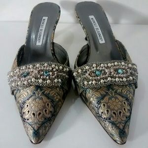 Manolo Blahnik Size 38 Mules
