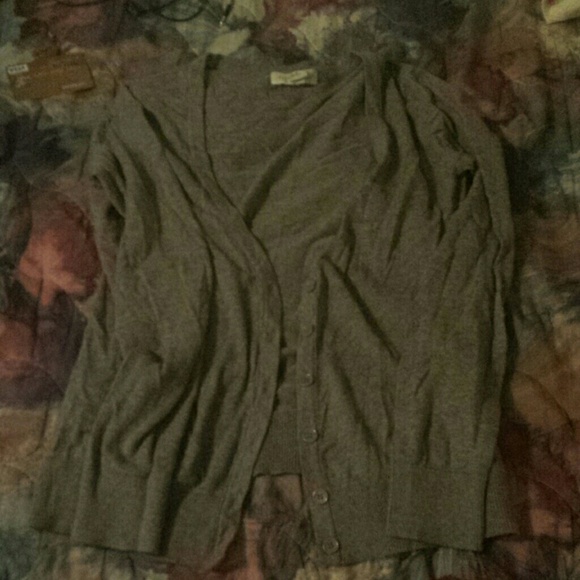 2 button up cardigans and black tank top