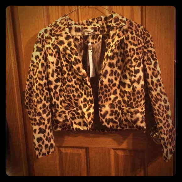 Cheetah/Leopard Print Blazer