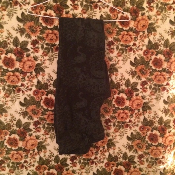 Peacock print skinnies