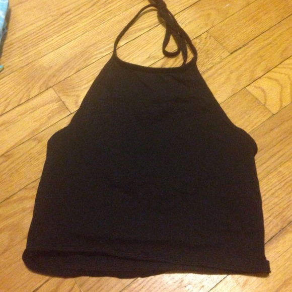 Crop halter top