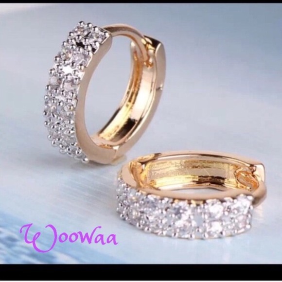None Jewelry - Auth 18k yellow gold filled swarovski crystal