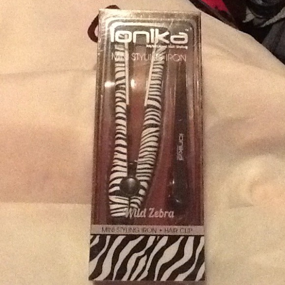 iONIKa mini straightener Wild Zebra