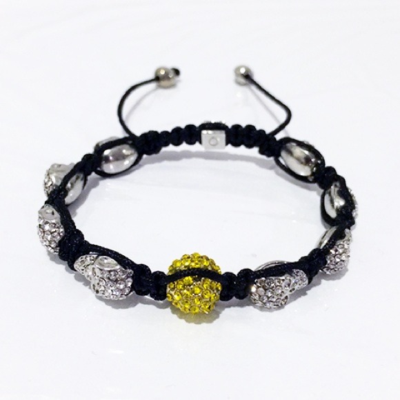 🚨SALE🚨 Crystal Skull Shambala Bracelet - Picture 2 of 4