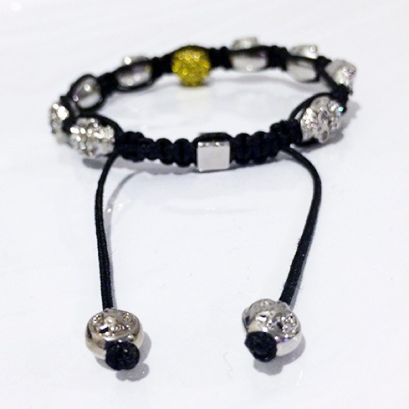 🚨SALE🚨 Crystal Skull Shambala Bracelet - Picture 3 of 4