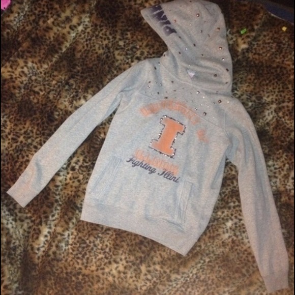Vs pink hoodie grey