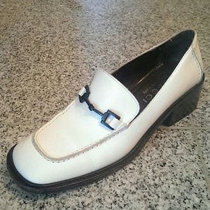 Gucci Loafers White Leather (100% authentic)