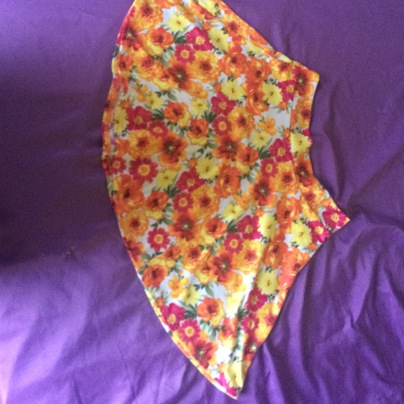 Papaya floral skirt