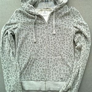 Victoria's Secret PINK cheetah sweatshirt