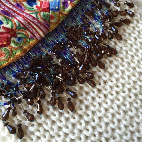 Beautiful Vintage beaded bag with embroidery - Picture 4 of 4