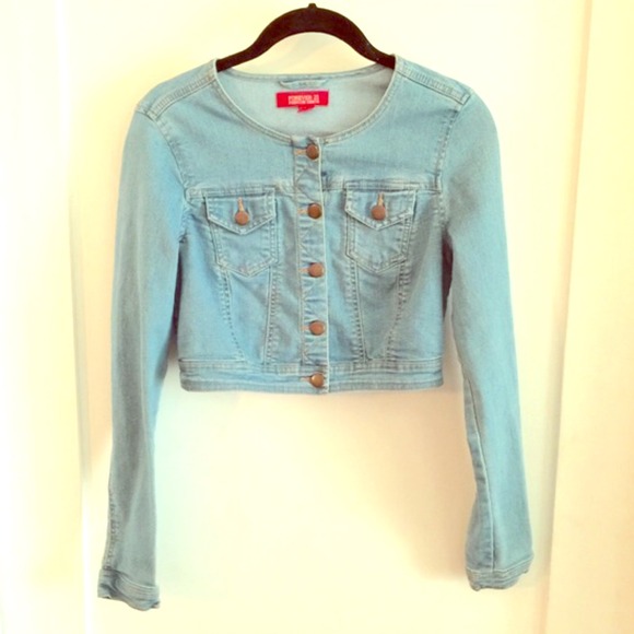 collarless cropped denim jacket