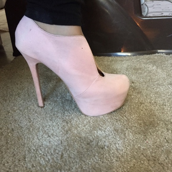 Platform Heels - Picture 2 of 4