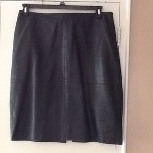 Black Leather skirt like new