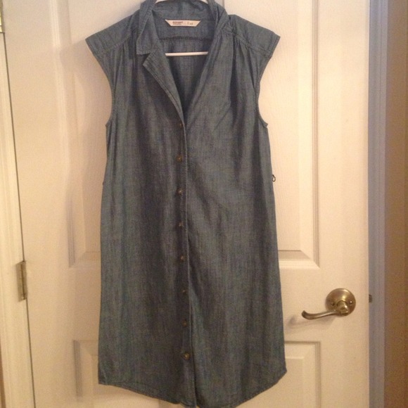 Old Navy Denim button-down dress